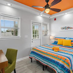 Itz a Vibe! 1 Bdrm Condo With W/D