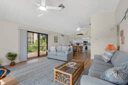 Joe's Beach House | Walk to IRB | Family Friendly - Image 4