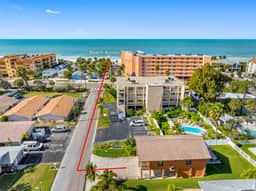 Joe's Beach House | Walk to IRB | Family Friendly - Image 3